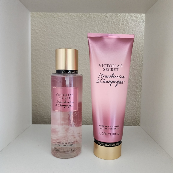 Victoria's Secret Other - Victoria's Secret Strawberries & champagne  set mist and body lotion